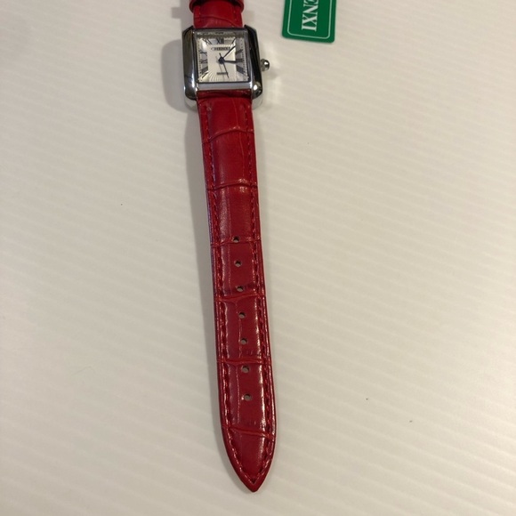 Chenxi Red/Silver Tone Women Watch - Picture 4 of 7